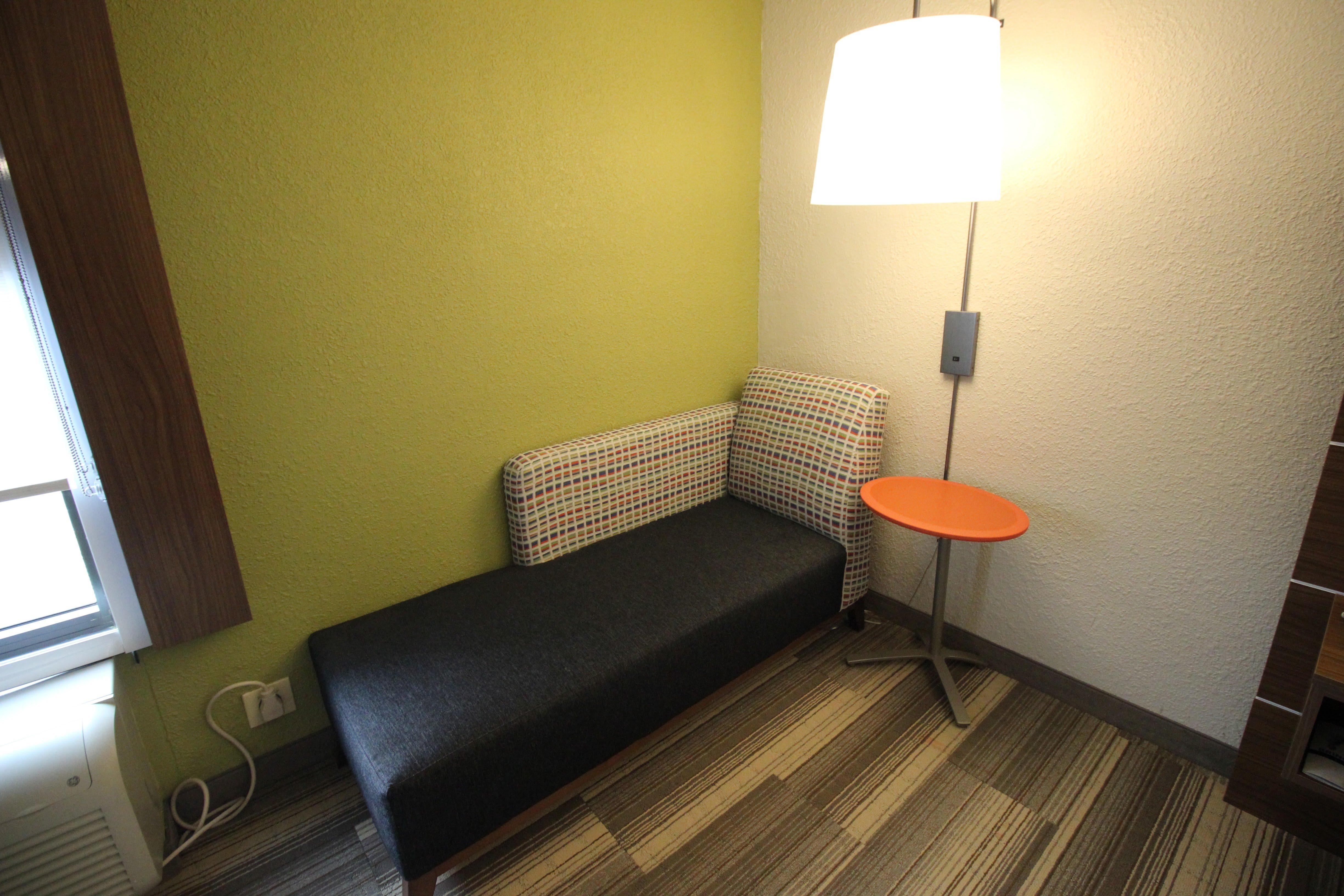 Express & - Memorial Park Area By Ihg