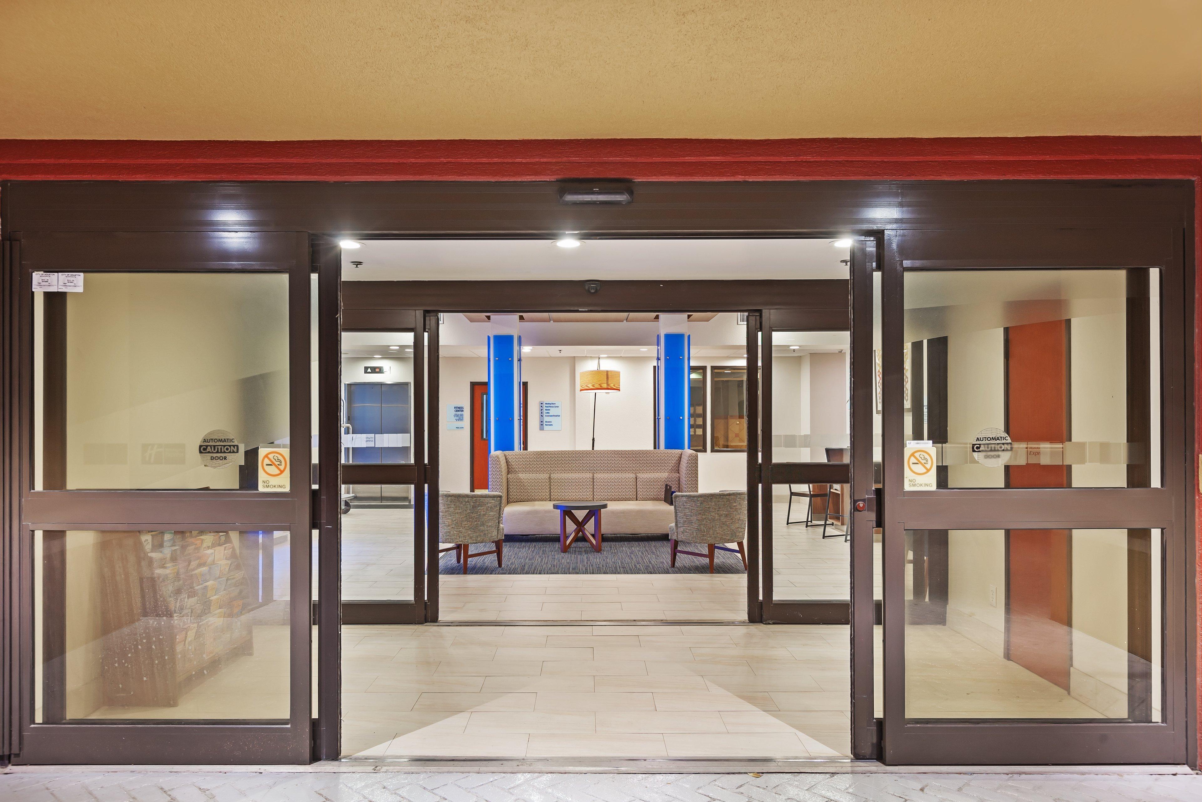 Express & - Memorial Park Area By Ihg Hotel Houston