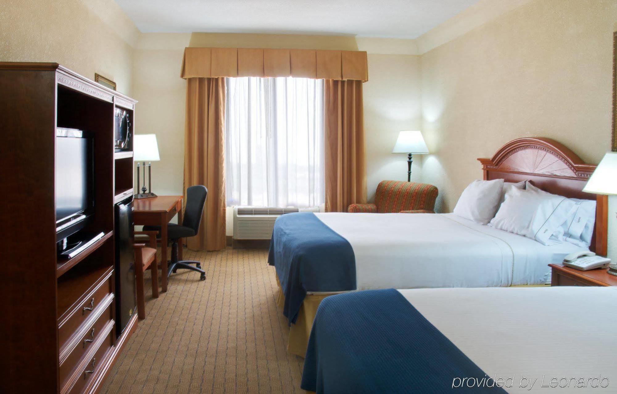 Hotel Express & - Memorial Park Area By Ihg Houston