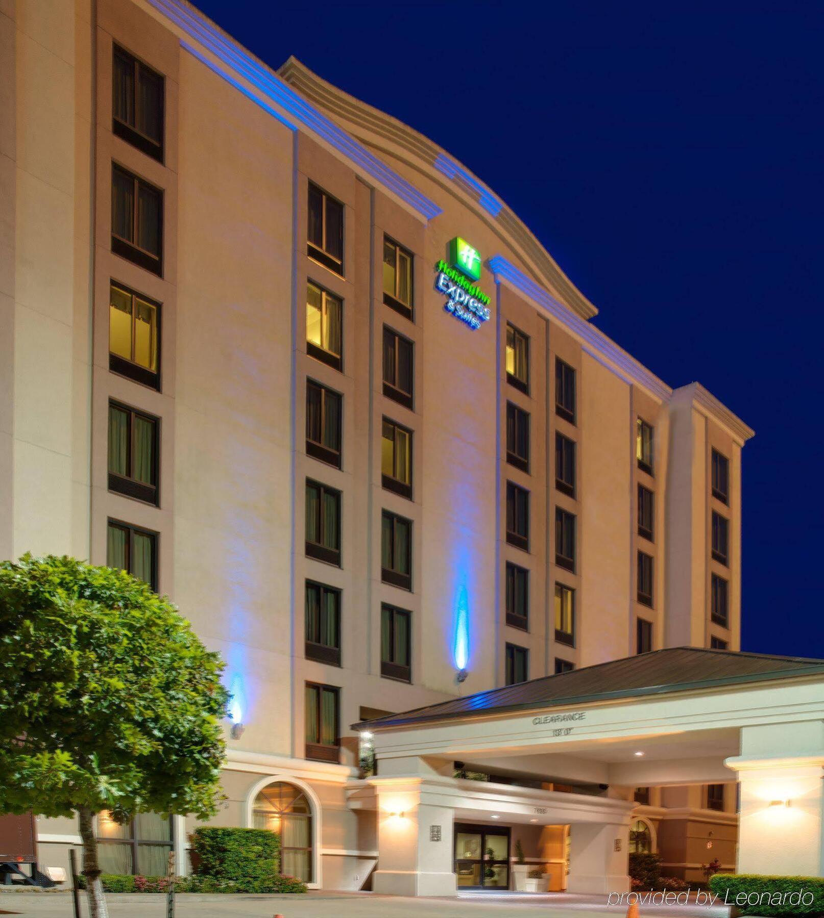 Hotel Express & - Memorial Park Area By Ihg Houston